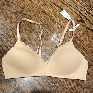 CLOSET CLOSING! Brand new, aerie wireless bra